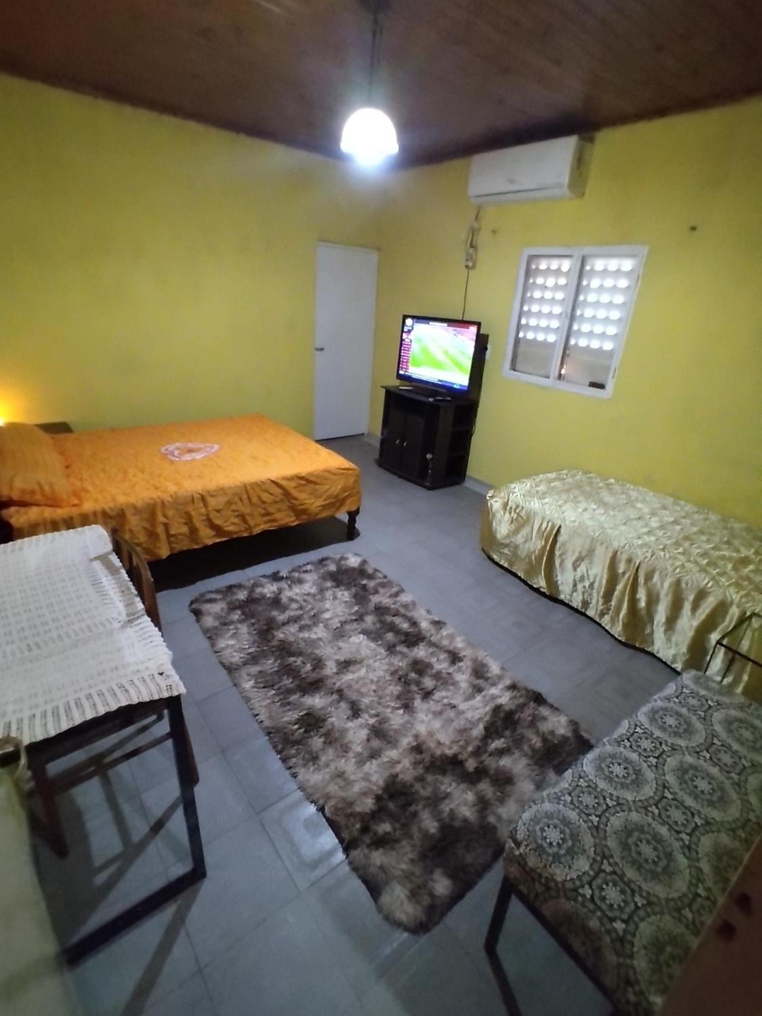 Casa De Huespedes En Posadas Eksteriør bilde